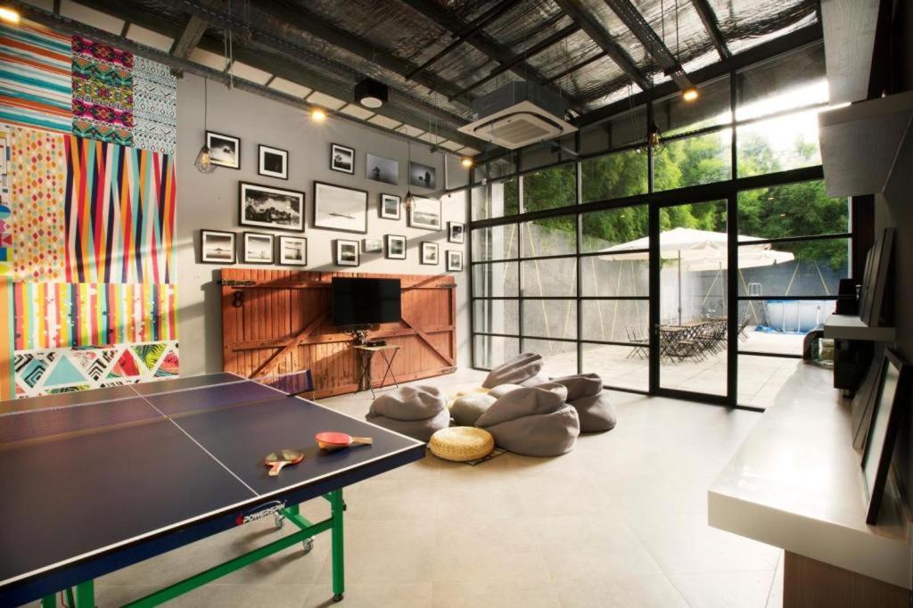 The Social House - Coliving & Hostel - Previously Known As Nomad Hostel Джакарта Экстерьер фото